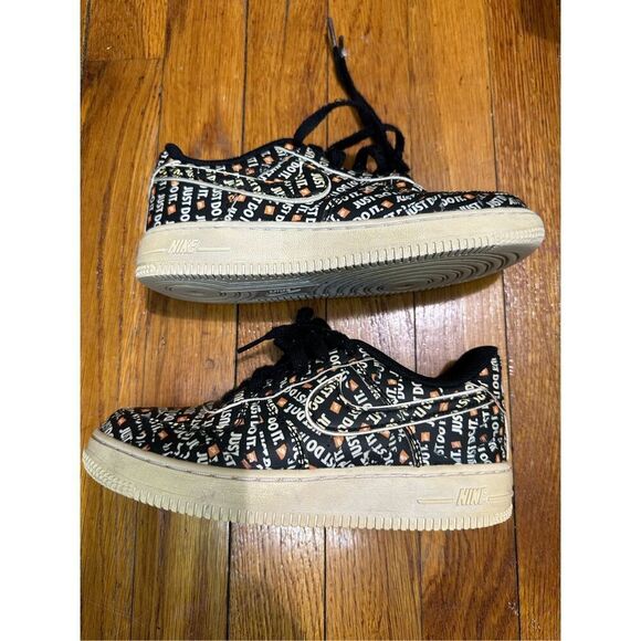 Nike Air Force 1 Low '07 LV8  size 1.5 Just Do It  A800 - Picture 1 of 5